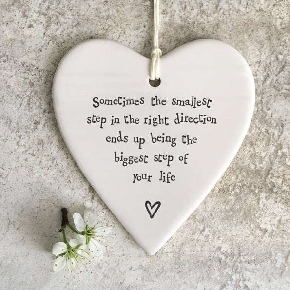 Hanging Heart Plaque - 'Smallest step in the right direction'